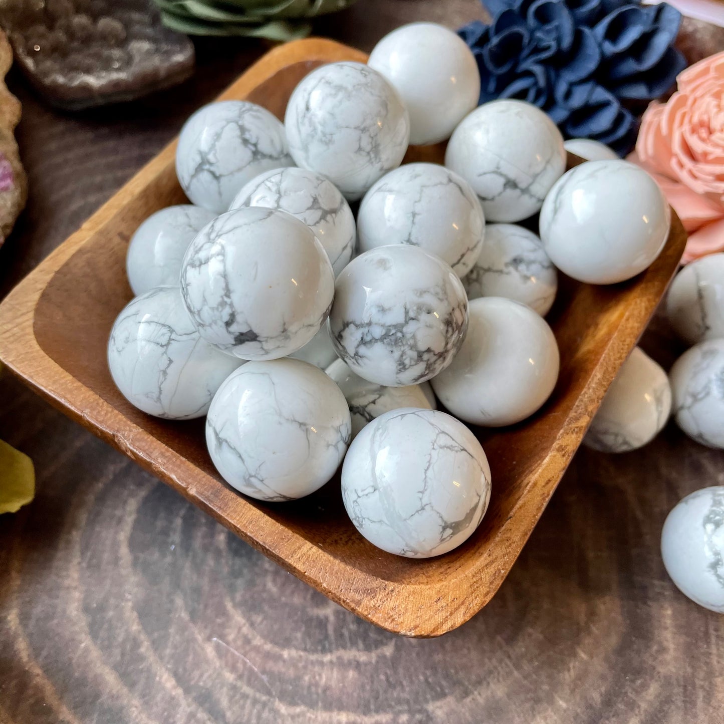 Howlite Small Sphere