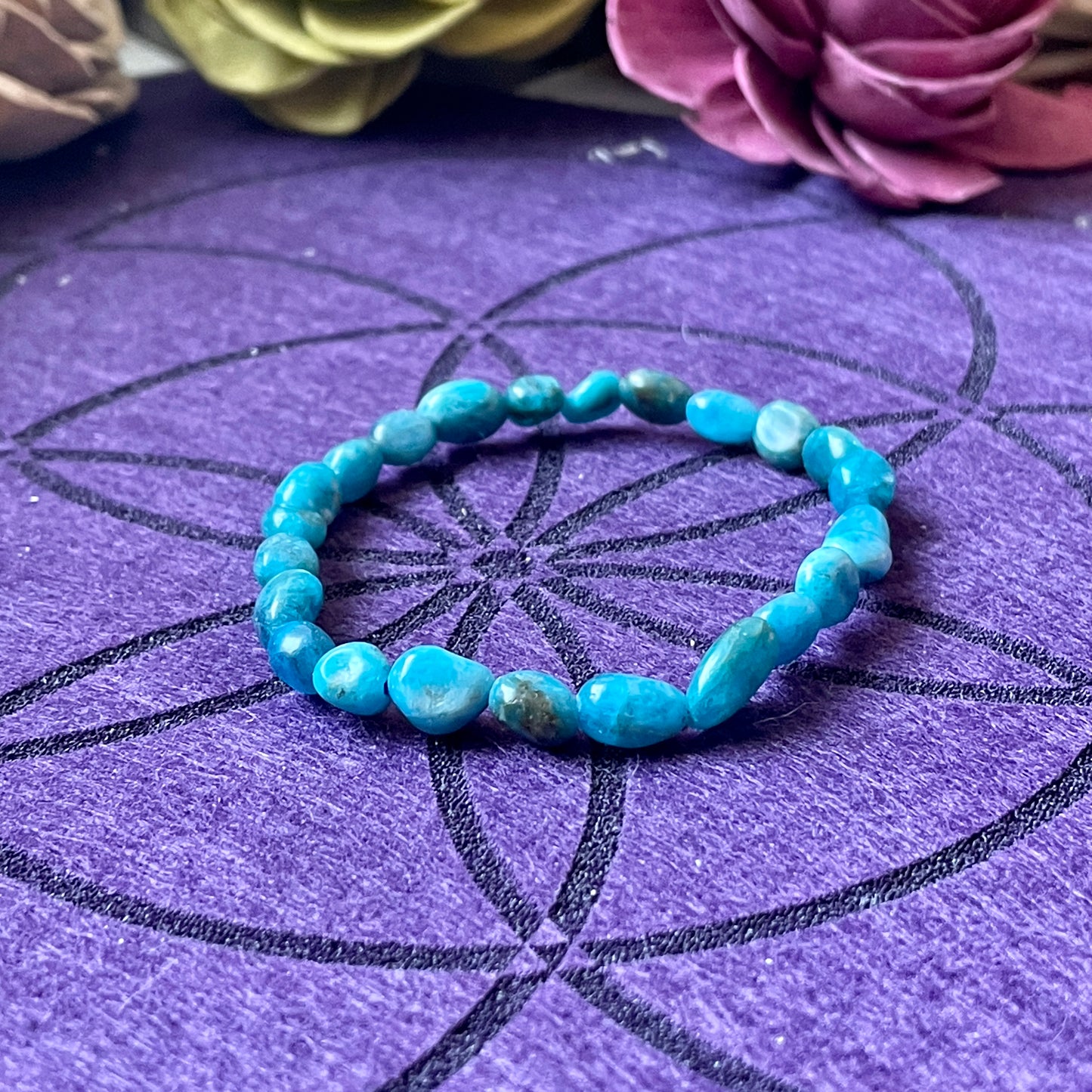 Blue Apatite Tumbled Stone Beaded bracelet