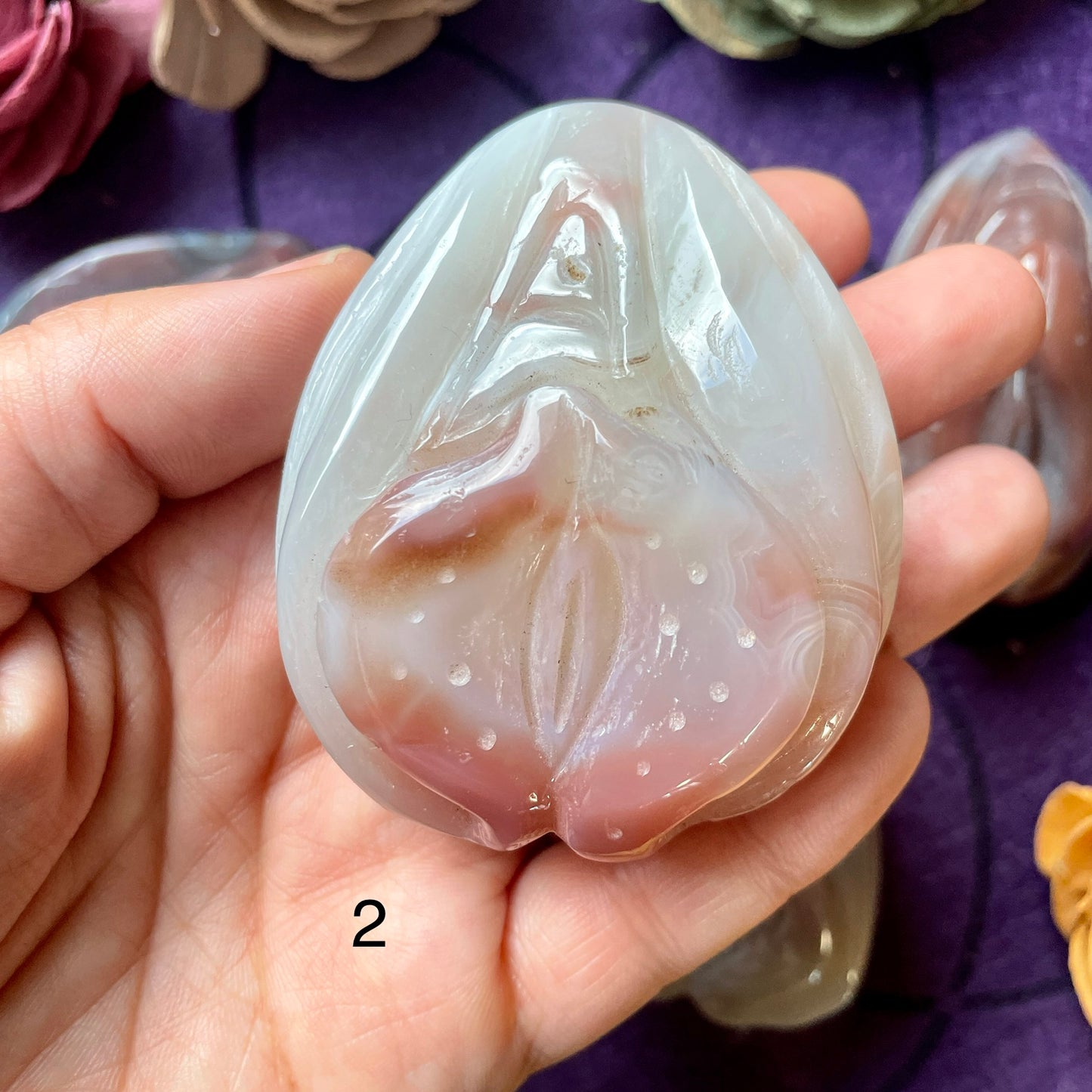 Large Agate Vulva/Yoni Carving