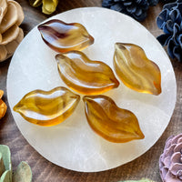 Lip-Mouth Carving (Choose Stone)