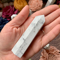 Howlite Tower Point