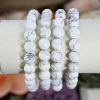 Howlite faceted 8mm beaded bracelet