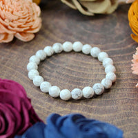 Howlite faceted 8mm beaded bracelet