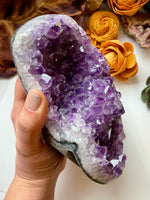 Amethyst Self Standing Geode 4.5 lb
